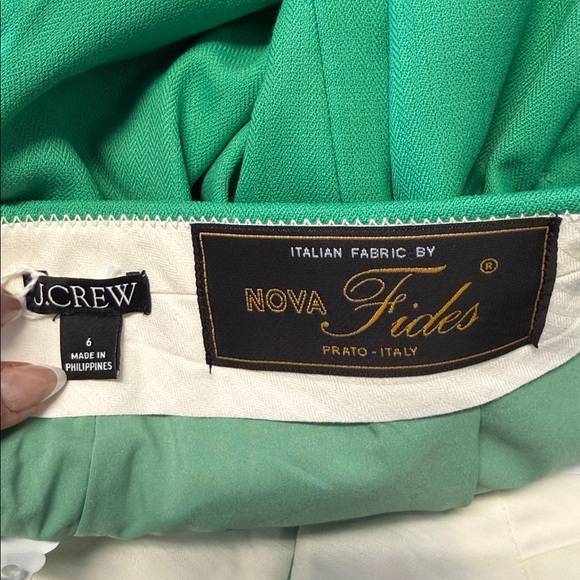 J.Crew Women’s Emerald Green Italian Fabric Flared Trousers. Size: 6 - Picture 2 of 5